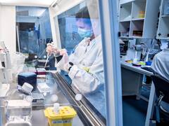 COVID: cómo es la carrera por desarrollar una vacuna única para prevenir nuevas pandemias