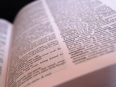 "Oscura y perversa": esta es la palabra del 2022, según el diccionario más importante del mundo