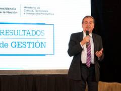 La falta de científicos y la inversión privada, los principales pendientes del sector tecnológico nacional