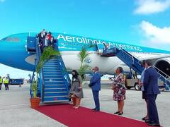 Ajuste en el Estado: el Gobierno ahora limita los viajes de funcionarios al exterior