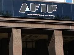 Nueva sociedad simplificada para el que se inicia y pymes que se quieran reconvertir