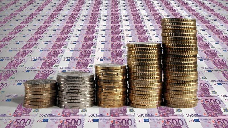 Descubre cómo invertir tu dinero para recibir mil euros al mes.