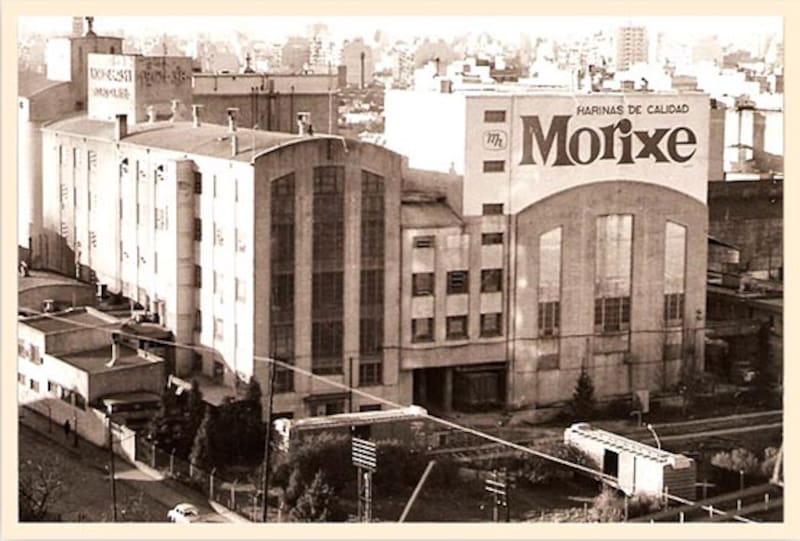 La fábrica de Morixe Hermanos en Caballito operó hasta 2007 cuando lo vendieron.