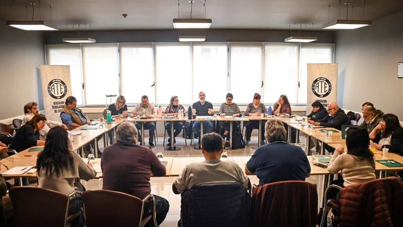 <div class="migrated-promo-image__description"><div class="migrated-promo-image__source">Fuente: Prensa ATE</div></div>