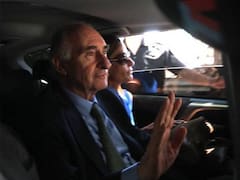 De la Rúa fue operado por una grave enfermedad y permanece internado