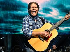 Mientras otros venden sus catálogos, una leyenda del rock recuperó los derechos de sus canciones después de medio siglo