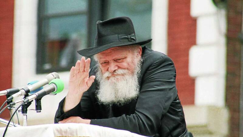 Javier Milei visitó la tumba del rabino Menachem Mendel Schneerson.