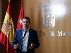 El PSOE pide al PP que condene los actos violentos en sus protestas y que respete el resultado electoral