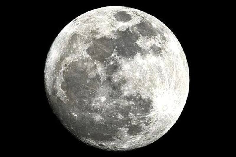 Esta práctica ancestral es una oportunidad para reconectarse con los ritmos naturales y cuidar la salud capilar con conciencia y equilibrio (Fuente: archivo).