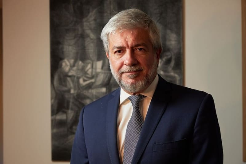 "Se está haciendo lo que el 99% de los economistas profesionales planteamos, un fuerte ajuste fiscal y monetario".