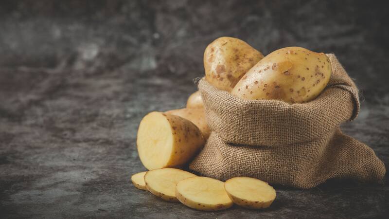 Conocé dónde debés guardar tus papas y de qué alimentos las tenés que separar.