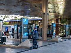 YPF bajará los precios y venderá combustible más barato a quienes carguen durante la madrugada