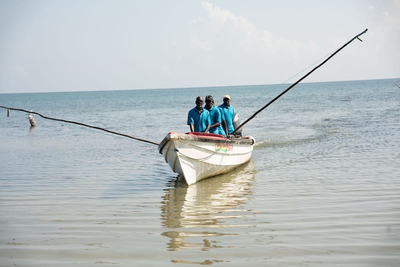 El trabajo con la comunidad local de pescadores es fundamental