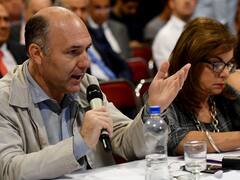 ARA San Juan: los familiares no quieren a Garré en la bicameral