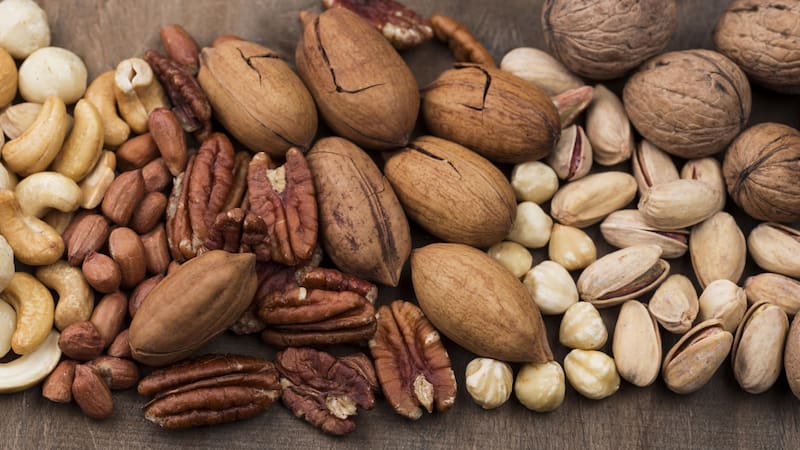 Los frutos secos son aliados naturales y saludables para sumar vitamina D