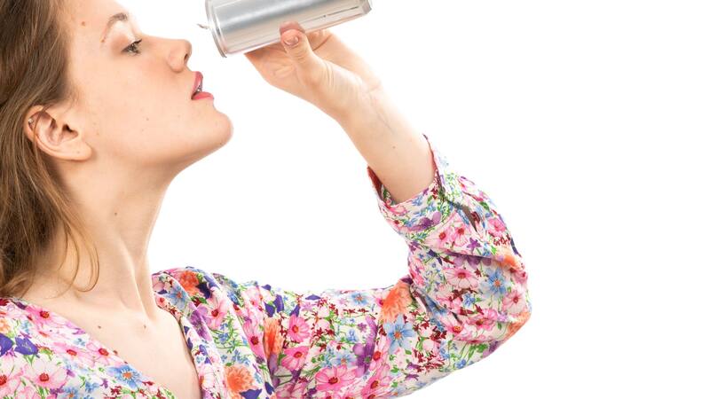 Antes de botar tu lata de aluminio, checa estas formas sencillas de reciclarlas y colaborar con el planeta.