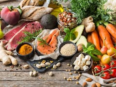 Tres frutas que ayudan a limpiar el hígado y bajar el colesterol de forma natural