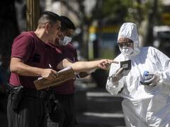 Coronavirus: una médica con gripe, un runner y paseantes, entre los 200 detenidos en el primer día de cuarentena