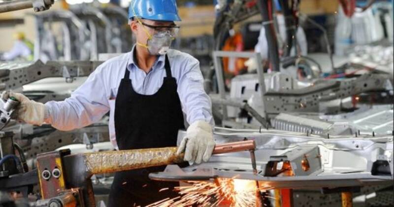 La industria necesita bienes de capital e insumos del exterior para la reactivación