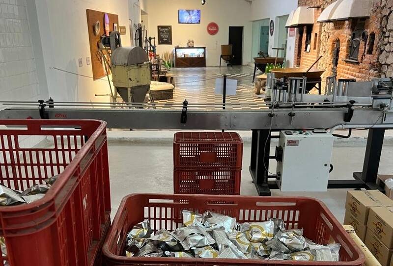 La empresa elabora 100.000 alfajores por mes, pero quiere llegar a 250.000 antes de fin de año