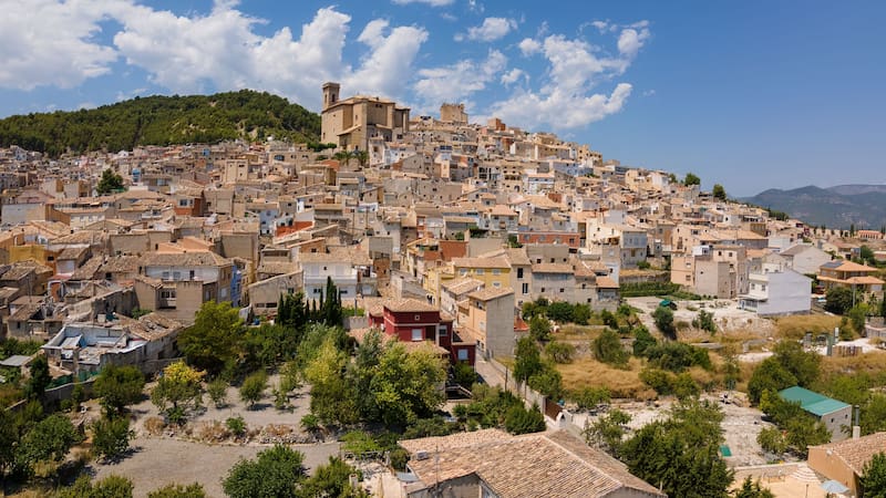 Este pueblo murciano conserva uno de los patrimonios históricos más importantes de España.