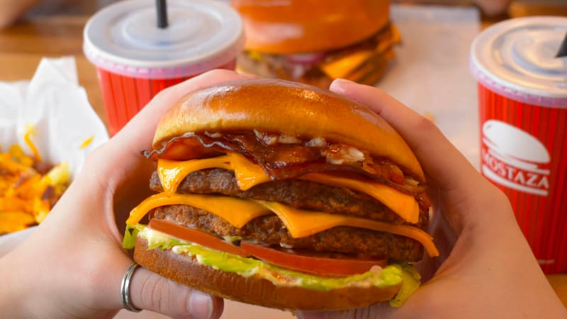 Mostaza avanza con sus aperturas en el interior