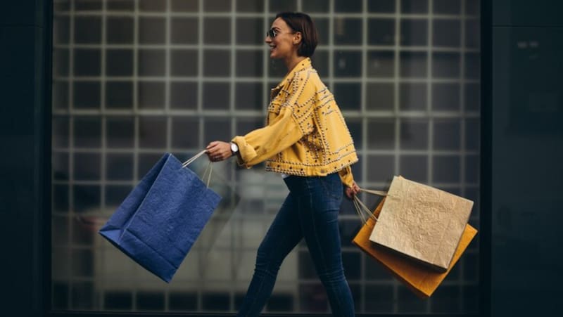 La moda y las innovaciones tecnológicas atraen especialmente a Sagitario, quien busca siempre lo más nuevo (Fuente: Freepik)