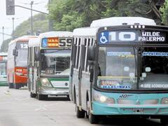 Gremios del transporte pararían tres horas el martes contra Ganancias