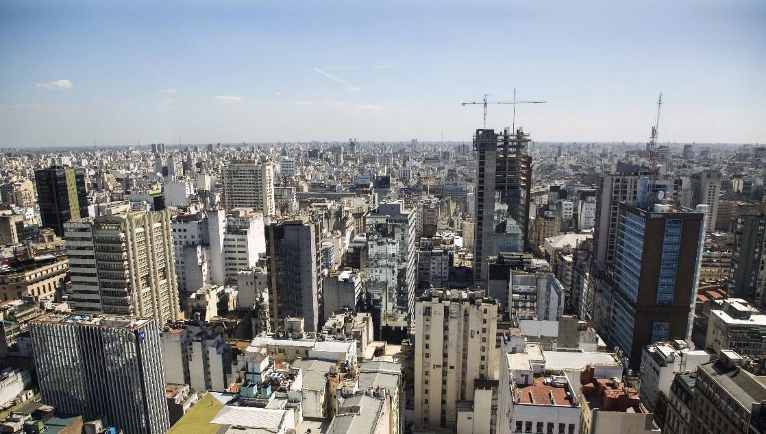 La inversión argentina que ya rinde más de 10% anual en dólares: dónde está y qué riesgos tiene