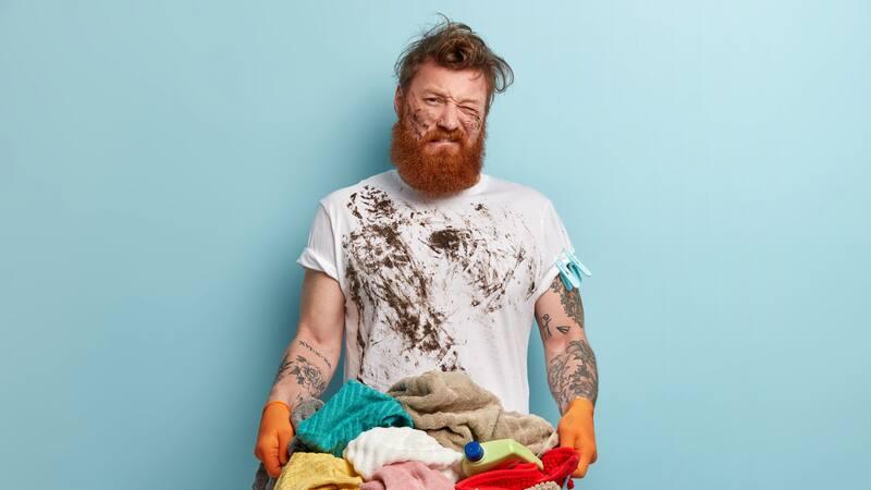 Este método sencillo puede ayudar a remover las manchas más difíciles en la ropa.