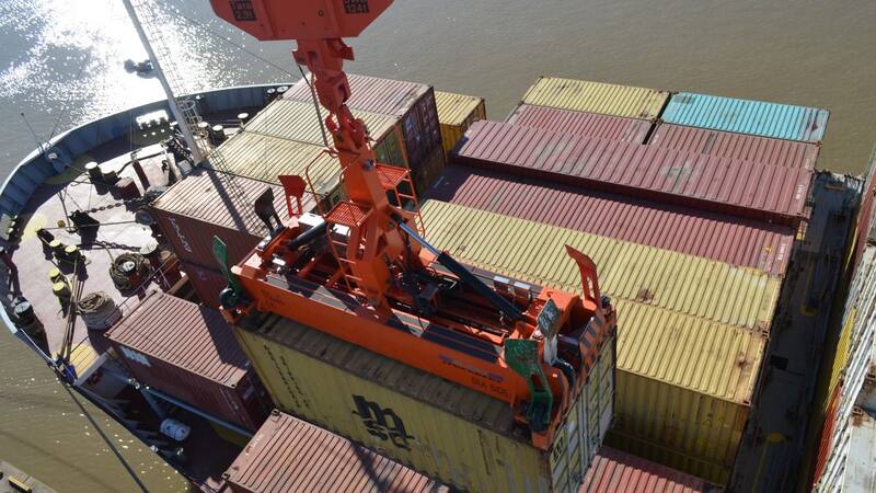 Hay que mirar las importaciones como abastecimiento.