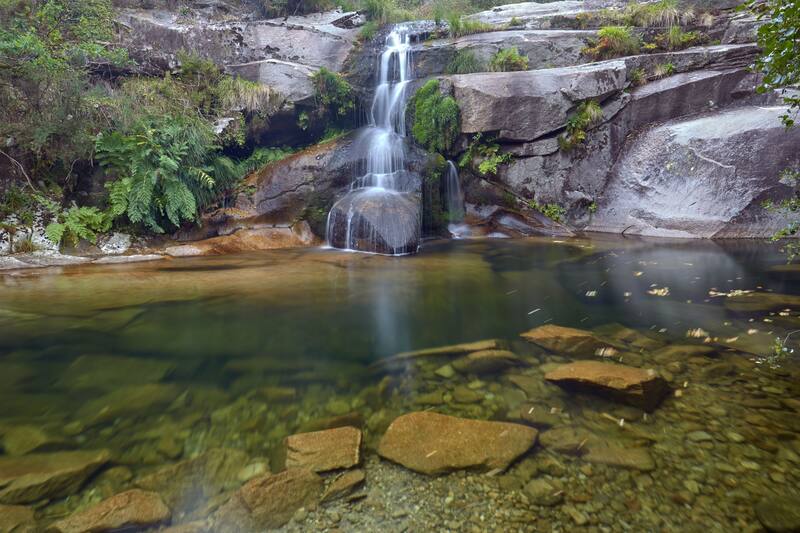 El pueblo a 50 minutos de Galicia con los ríos y cascadas más impactantes. Imagen: archivo.
