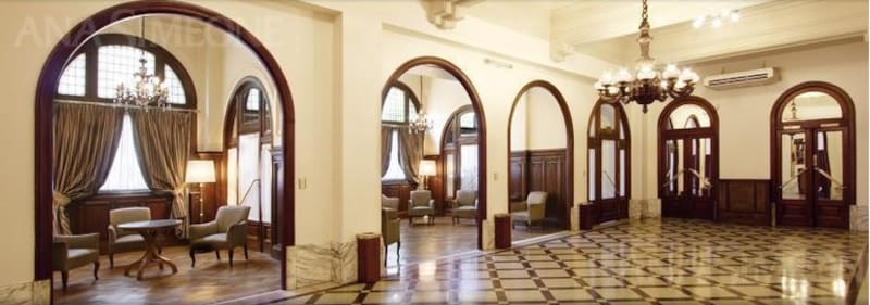 El hotel conserva detalles de la época