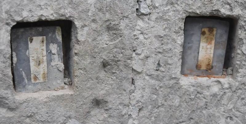 Tumbas con las cajas de plomo. Fuente: Gobierno de México.