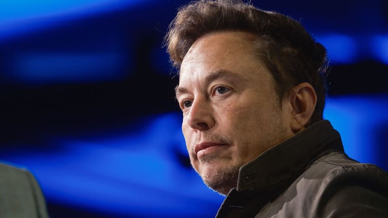 Elon Musk se encuentra en la búsqueda de nuevos perfiles laborales.