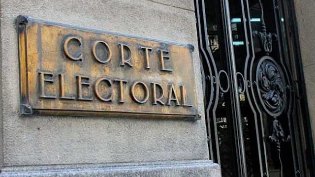 La Corte Electoral sumó un nuevo requisito para adherir a plebiscitos y otras iniciativas de la democracia directa