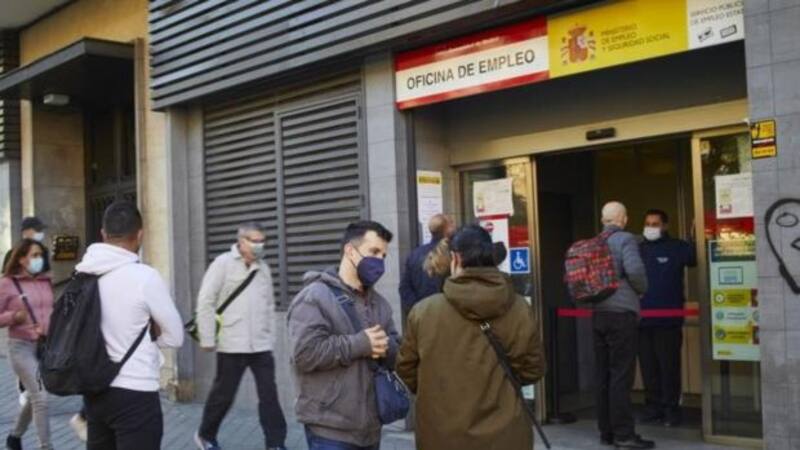 SEPE: ofrecen puestos de trabajo con sueldos de hasta 2500 euros.