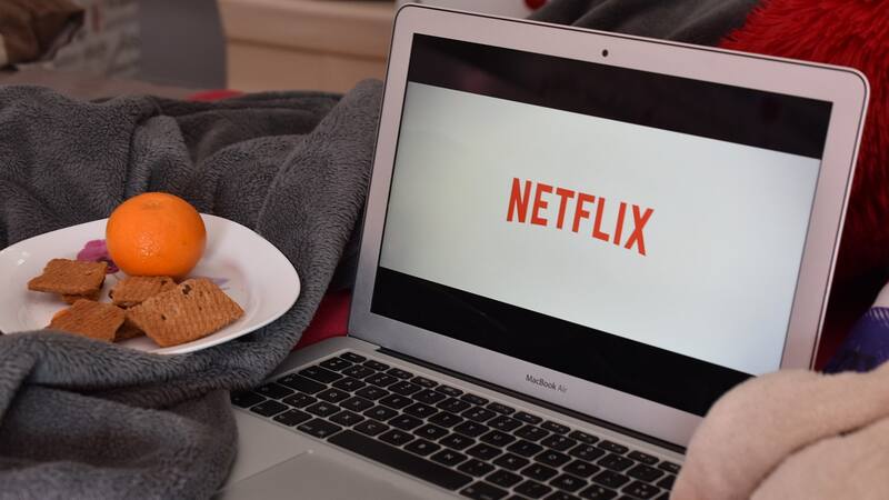 Esta serie de Netflix se estrenó en 2020 y hoy ocupa el segundo puesto entre las más vistas a nivel global.