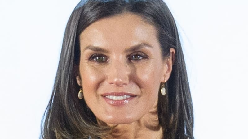 La reina Letizia usa un cosmético francés que se puede comprar por un precio inferior en España. (Foto: Wikimedia)