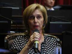 Las disculpas de la esposa de Alperovich: "La impotencia me hizo reaccionar muy mal"