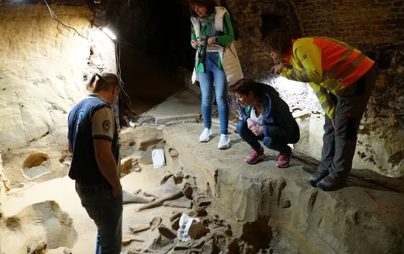 La zona era de interés arqueológico ya que anteriormente se encontraron otros restos históricos.