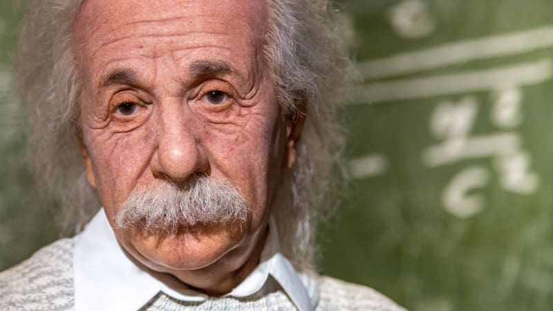 Las lecciones de vida de Albert Einstein para ser feliz. Fuente: Shutterstock.