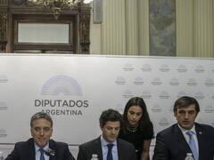 Dujovne responde hoy por el Presupuesto y se espera una jornada larga y tensa