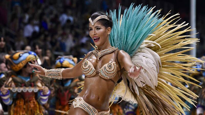 El fin de semana largo de Carnaval registró un lleno prácticamente total en destinos tradicionales de Carnaval -Jujuy, Entre Ríos y Corrientes- .