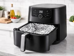 Papel aluminio en la freidora de aire: para qué lo utilizan y por qué recomiendan no hacerlo