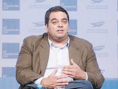 El Gobierno apura cierre de un conjunto de paritarias con suba de 15% y revisión