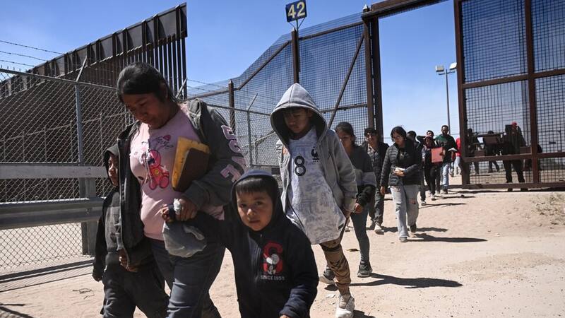 El desafío del Gobierno ante la orden del Supremo: el futuro de los menores solicitantes de asilo en Canarias.