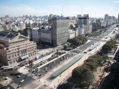 A la espera de la inflación nacional, cuánto necesitó una familia porteña para no ser pobre