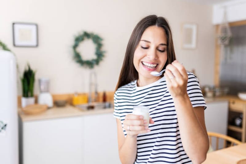 El yogur aporta proteínas, calcio y vitamina B (Fuente: iStock)
