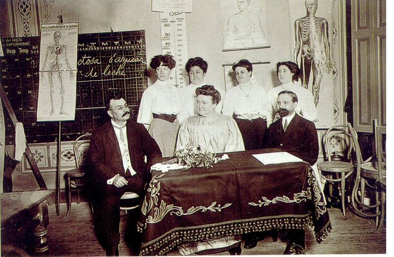 Sobre el final de su vida, Grierson sufrió la pobreza y sobrevivió con una mínima jubilación.